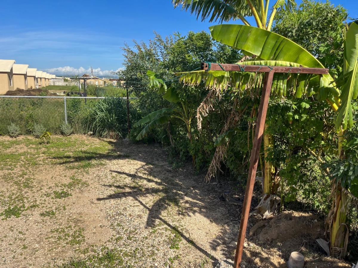 Finest Phoenix Park Lot 1317 Phase 4 St Catherine Apartamento