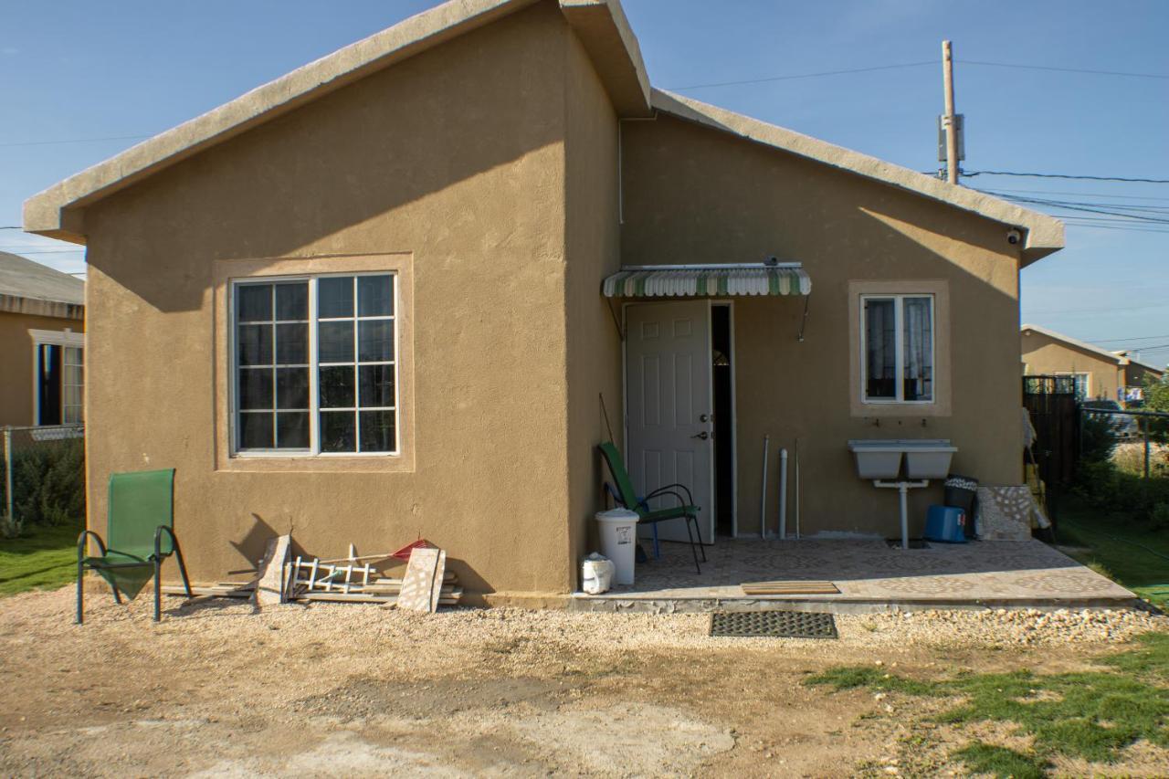 Finest Phoenix Park Lot 1317 Phase 4 St Catherine Apartamento